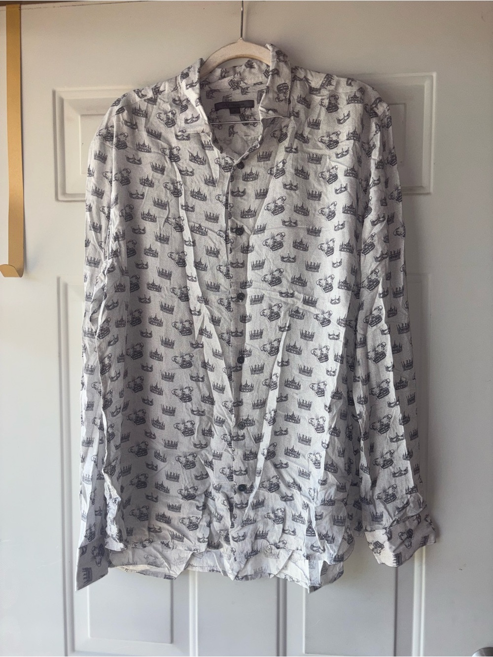 John Varvatos gray crown print button down shirt size M